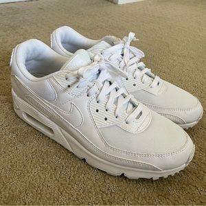 Nike Women’s Air Max 90